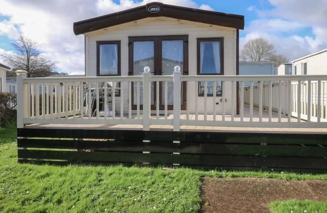 CaravanSleeps6-FreeParking-QuietRetreat-Nature