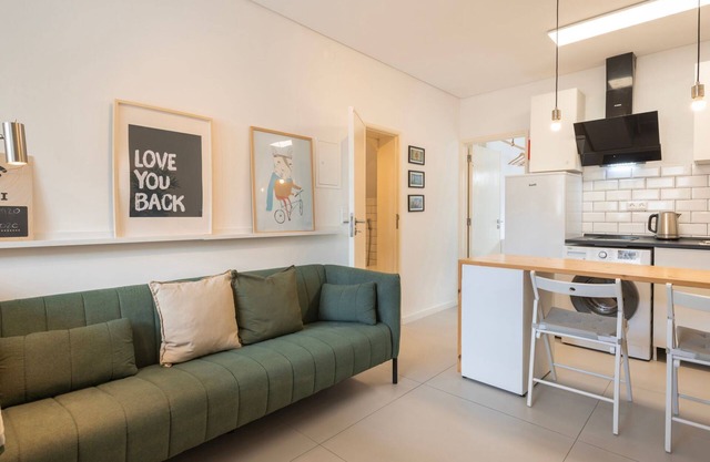 Carcavelos Sunny Retreat 2 by LovelyStay