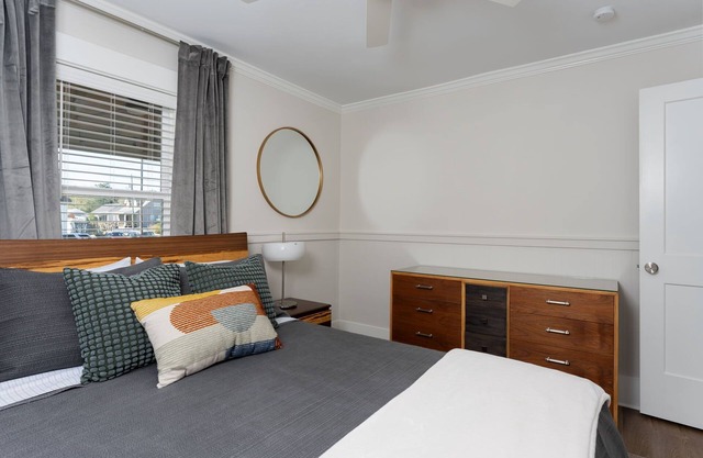 Cargo District Cottage - Brand New - Wilmington