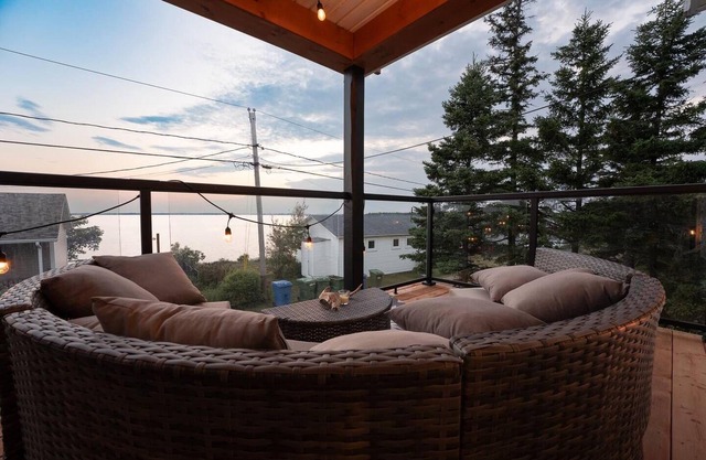 Studio Caribou avec vue sur mer