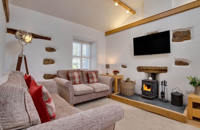 Cark House Cottage - Trois Chambres Maison, Couchages 6