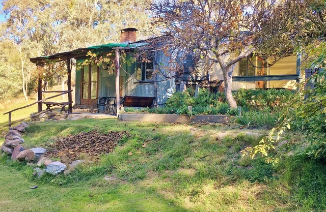 Cottage Hill End de Carla