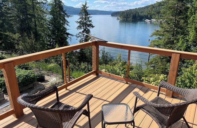 Retraite de Carlin Bay sur le lac Coeur d'Alene