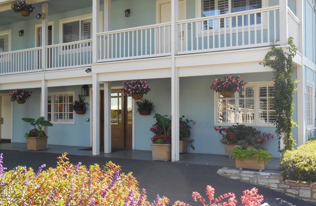 Carmel Bay View Inn