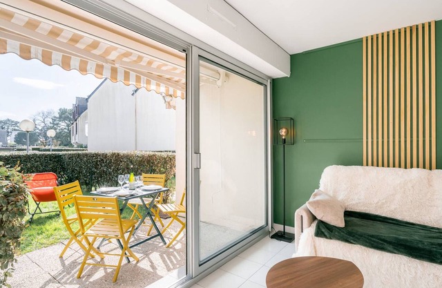 Carnac : Appartement 2 pièces avec parking, proche plage