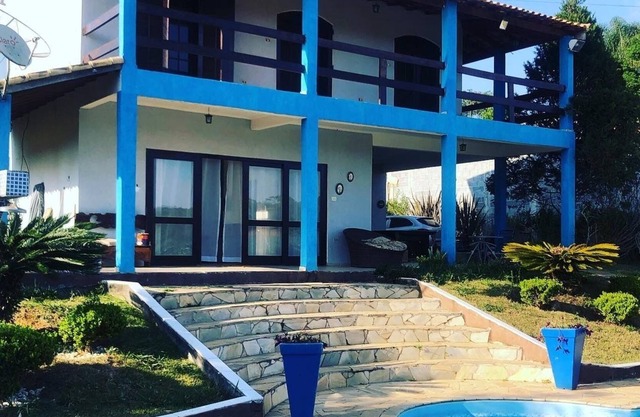 Carnival/Easter calls friends for privacy and peace in the midst of nature