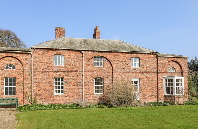 Carr Cottage, BRIDLINGTON