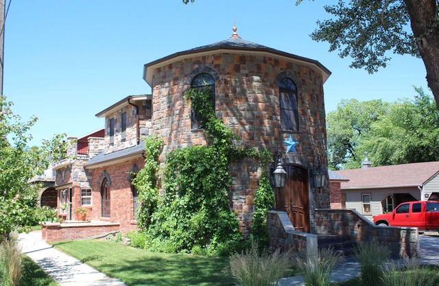 Carter house : 100 year old house with a remodeled castle inspired feel.