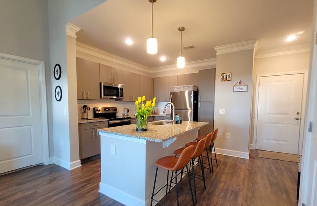 Cary Park 15 minutes to RTP, RDU Airport, Durham, DUKE