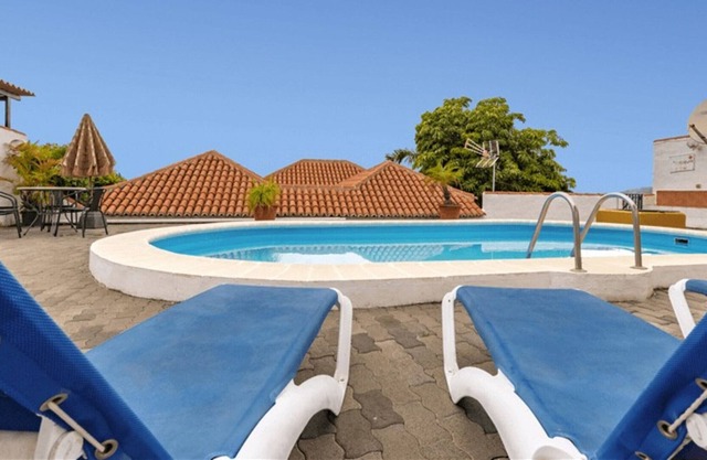 Casa 2 dormitorios con Wifi y piscina privada