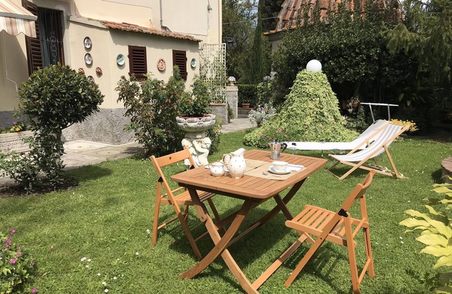 Casa Adriana dans une villa du 14ème siècle avec jardin privé à côté de Florence