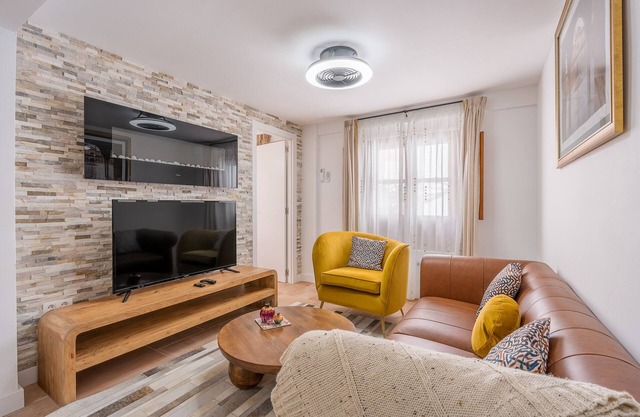 Casa al Andalus : Chic, Serene & Posh City Center Pad with WiFi and climatisation !