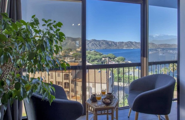 Casa Anna-Maria appartement vue mer à Saint-Florent