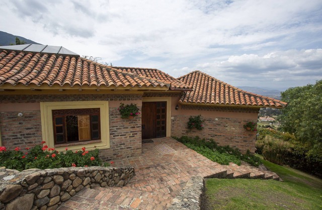 Villa La Primavera, Casas campestres y suites