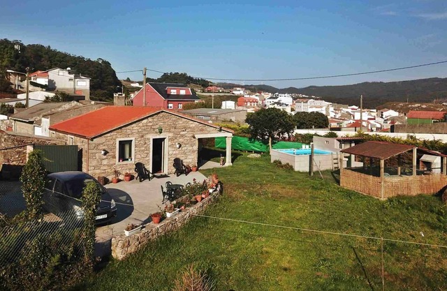 Réf 10943 Maison en pierre à Corme
