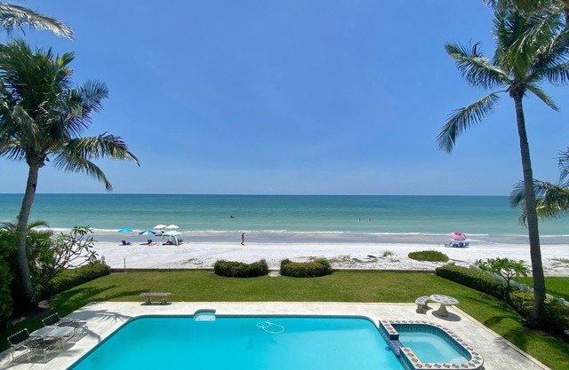Casa Bella Redington Beachfront Pool Spa Wi-Fi