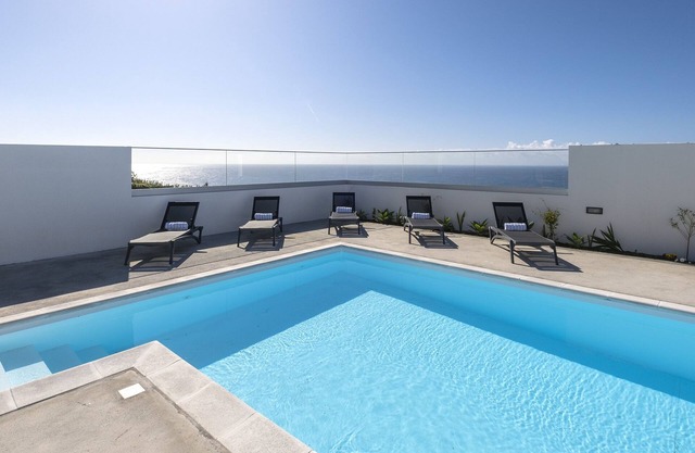 Celeste House - Vue Deluxe sur l'océan / Piscine chauffée