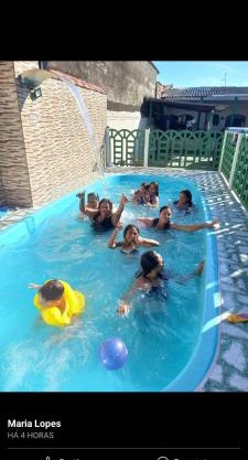 Casa com piscina em Mongaguá
