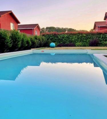 Casa con piscina Riosar Santiago