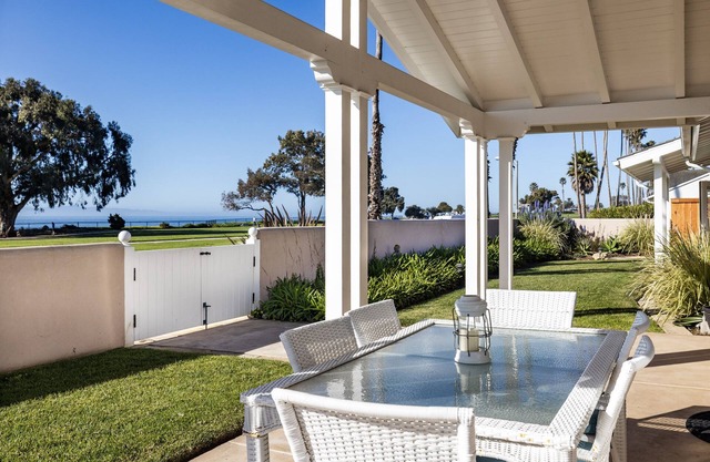 NEW! Casa Costera - incredible ocean views, central A/C, small dog OK, sleeps 7!
