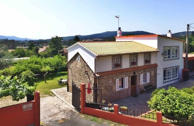Réf. 10005 Superbe maison pour 14 avec baby-foot près de Santiago