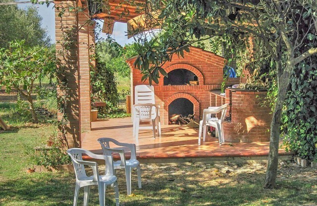 Casa Daniela: Un appartement confortable qui fait partie d'une villa située à une courte distance de la plage.