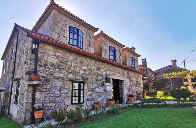 Ref 11602 Grande maison idéale pour les groupes à Silleda