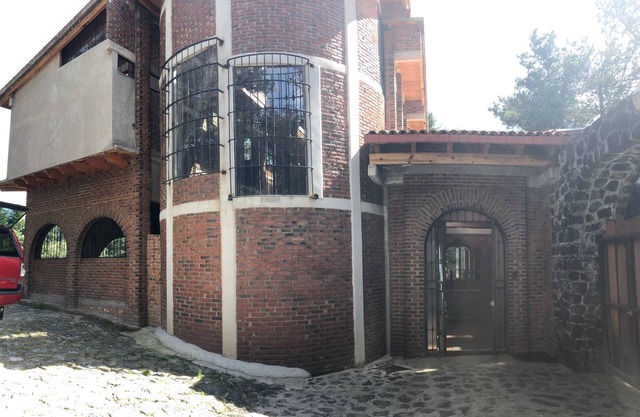 Casa de campo con chimenea