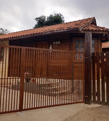 Casa de Madeira no Centro