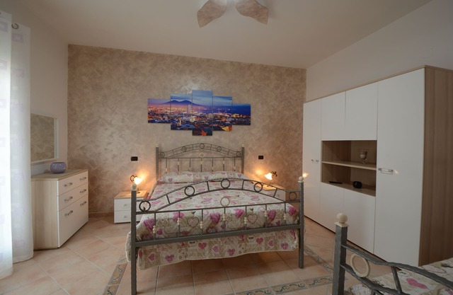 Maison de l'olivier au milieu de la péninsule de Sorrente et Amalfi Coast.