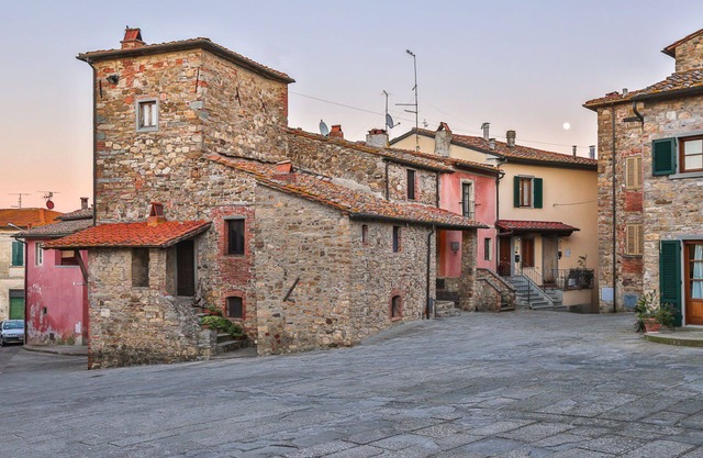 Maison de vacances à Pergine Valdarno avec 3 chambres à coucher, 6 couchages