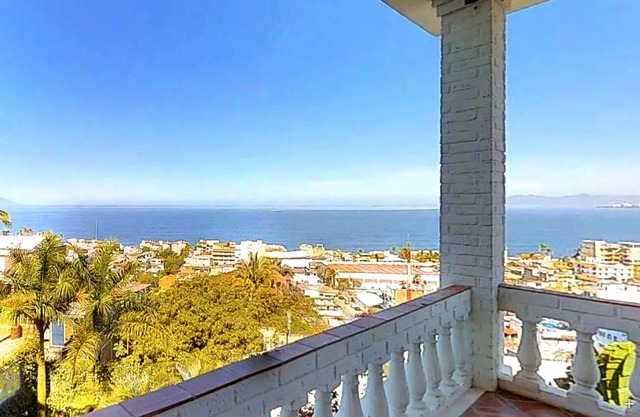 CASA ECUADOR Beau 2 BR / 2 BA vue imprenable
