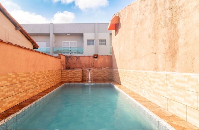 Casa incrivel em Itanhaem com piscina e lazer