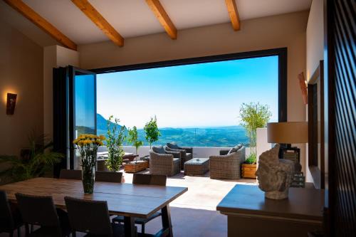 CASA EMILIANA The Town-House Gaucin Spain