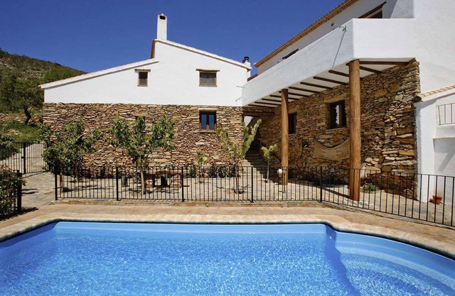 maison familiale matasiete - avec piscine
