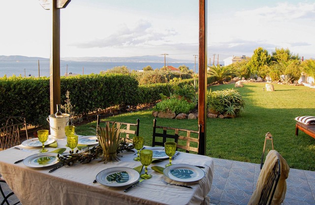 * Jardin paradisiaque de la Marina, vue mer de luxe, à 2 minutes à pied de la mer.