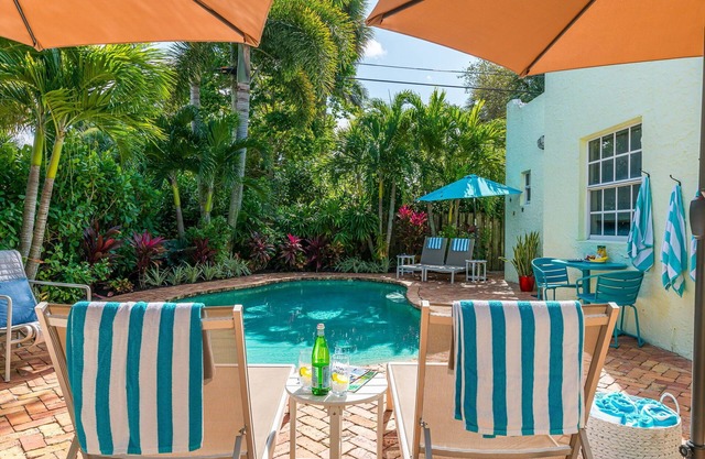 Designer Boho-Chic Villa | Pool & Guest House!