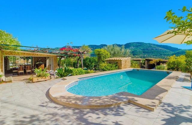 CASA MARGARITA - Villa with private pool in Andratx. Free WiFi