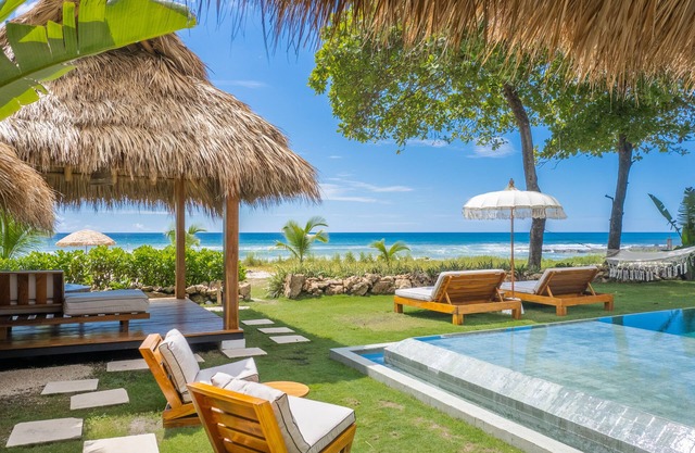 Casa Milya - Villa de luxe sur la plage! 4 Master Suites et piscine à débordement