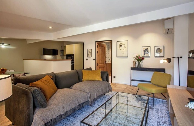 Appartement de charme situé dans le carré d’or du centre-ville de Bastia