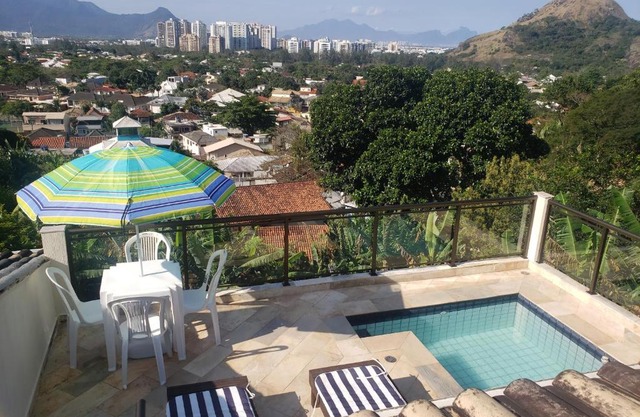 Casa na Paz da Montanha a 600 Metros da Praia