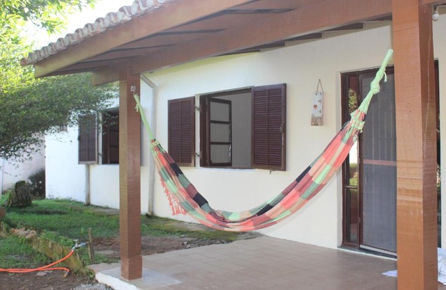 Casa na praia com pomar
