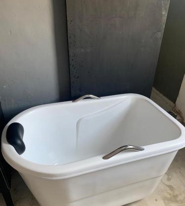 Casa na Prainha com banheira,30m do acesso à praia