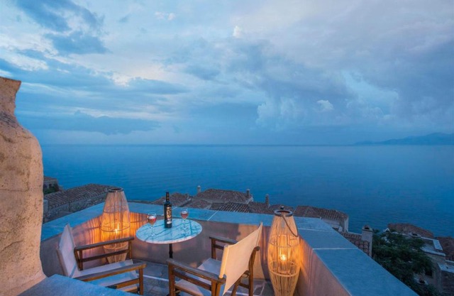 Casa Rodanthi - Luxury Castle Residence