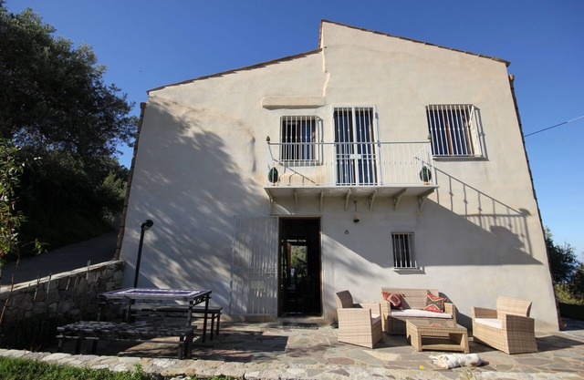 Casa Rosita Charmante villa avec vue mer-montagne et piscine