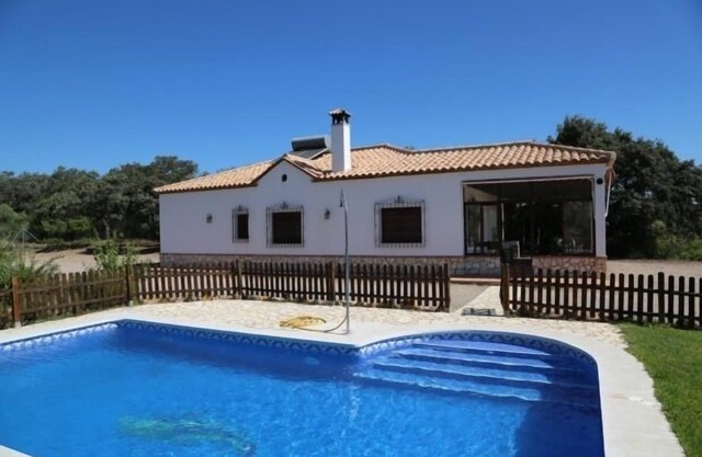 Casa Rural La Sierrezuela (OFFRE 15% en juillet) pour 10 personnes