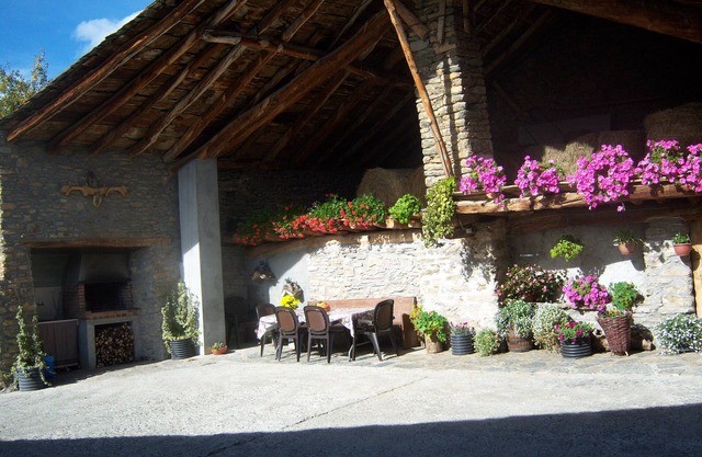 Casa Rural Rogel (location complète) pour 7 personnes à Llessui-Sort- Pirineos