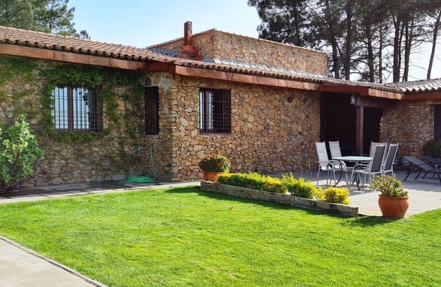 Maison rurale Sierra de Aguafría. Idéal pour les familles et / ou amis, animaux domestiques.