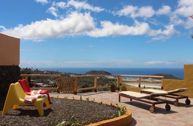 Casa Salamandra, Espagne