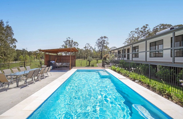 Casa Sangiovese Pokolbin 6 chambres 5 salles de bain maison avec piscine privée.